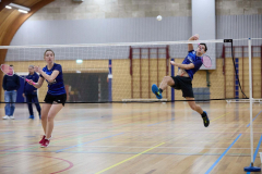 Badminton competitiewedstrijd BC Echt 1 - BCO 1 met Patty, Sabine, Maud, Lars, Luc en Gino