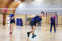 Badminton competitiewedstrijd BC Echt 1 - BCO 1 met Patty, Sabine, Maud, Lars, Luc en Gino