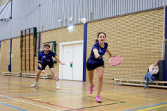Badminton competitiewedstrijd BC Echt 1 - BCO 1 met Patty, Sabine, Maud, Lars, Luc en Gino