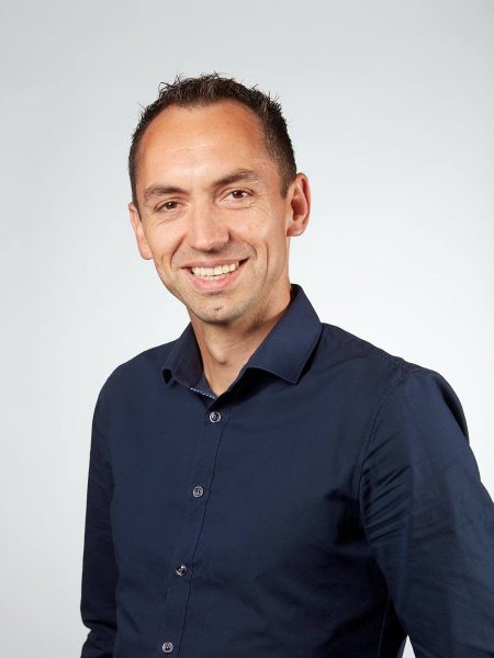 profielfoto medewerker, foto op locatie, zakelijk portret